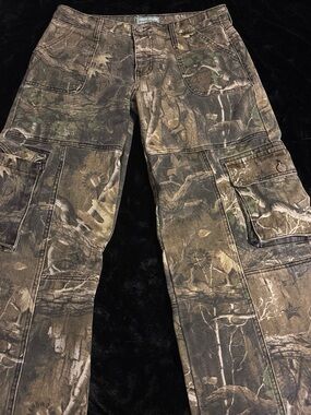 REVICE Women's Cargo Jeans in Brown & Green Camo